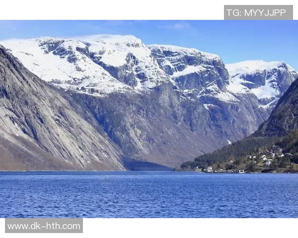 挪威足球巨星闪耀绿茵场书写属于北欧的传奇篇章 挪威足球巨星闪耀绿茵场书写属于北欧的传奇篇章